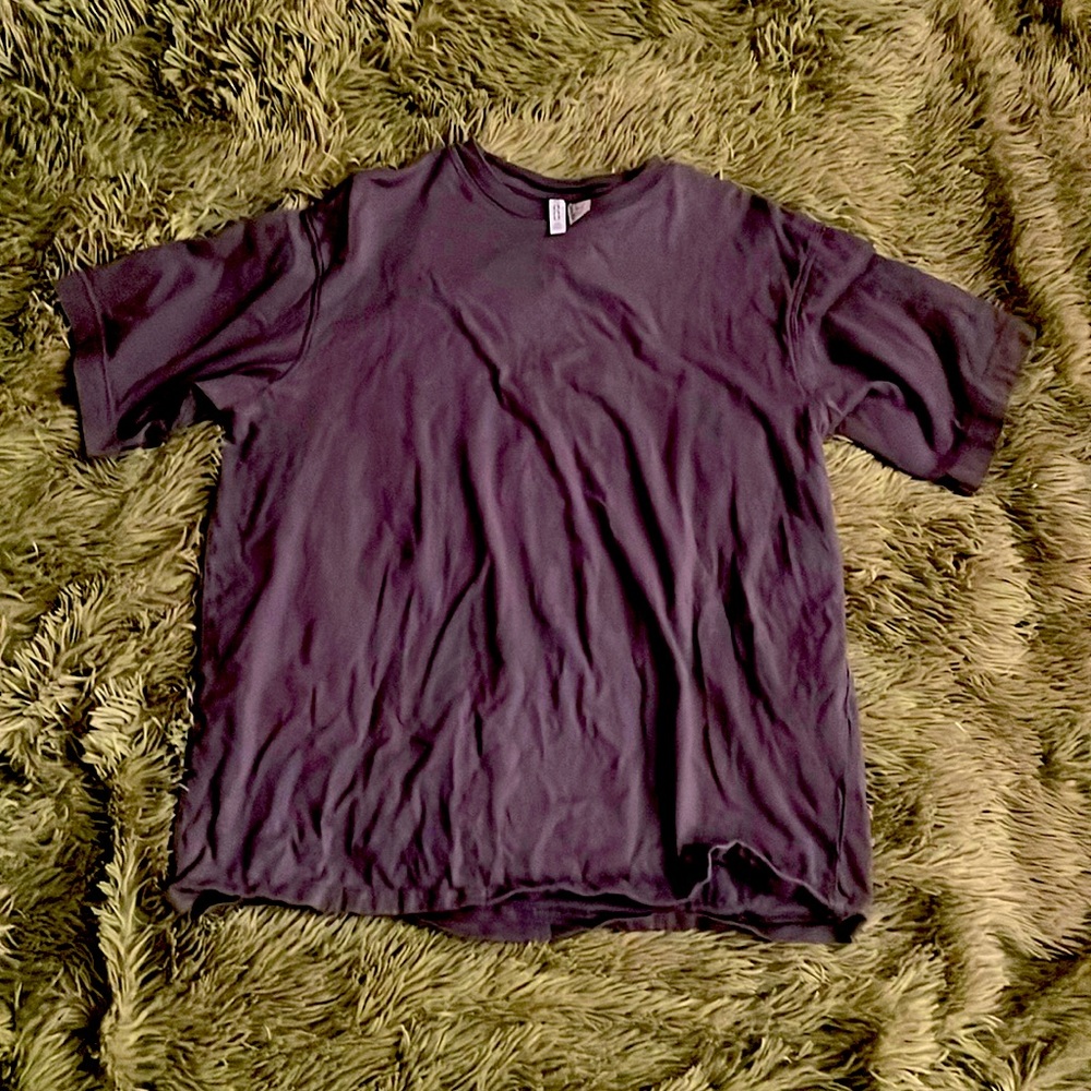 Gray t-shirt